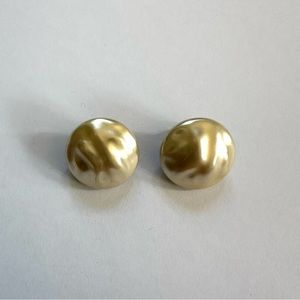 Vintage Clip On Earrings